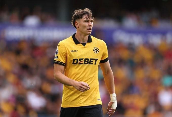 九游体育-罗马诺：在5000万镑报价被拒后，纽卡仍努力推动签下拉森