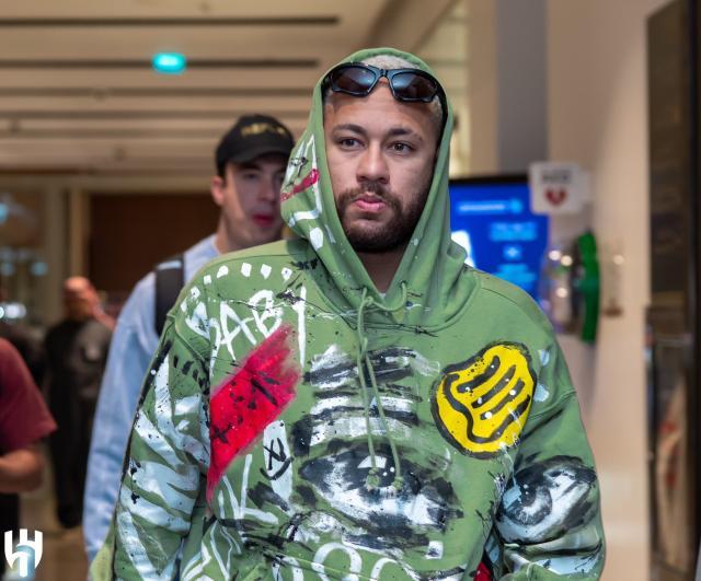 九游娱乐-巴西队公布新一期大名单 主帅：会给内马尔留位置