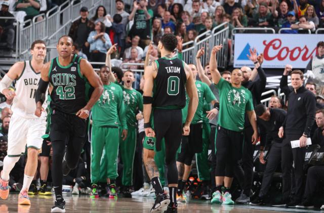 九游体育-凯尔特人挺过最艰难时刻 东部决赛曙光重现